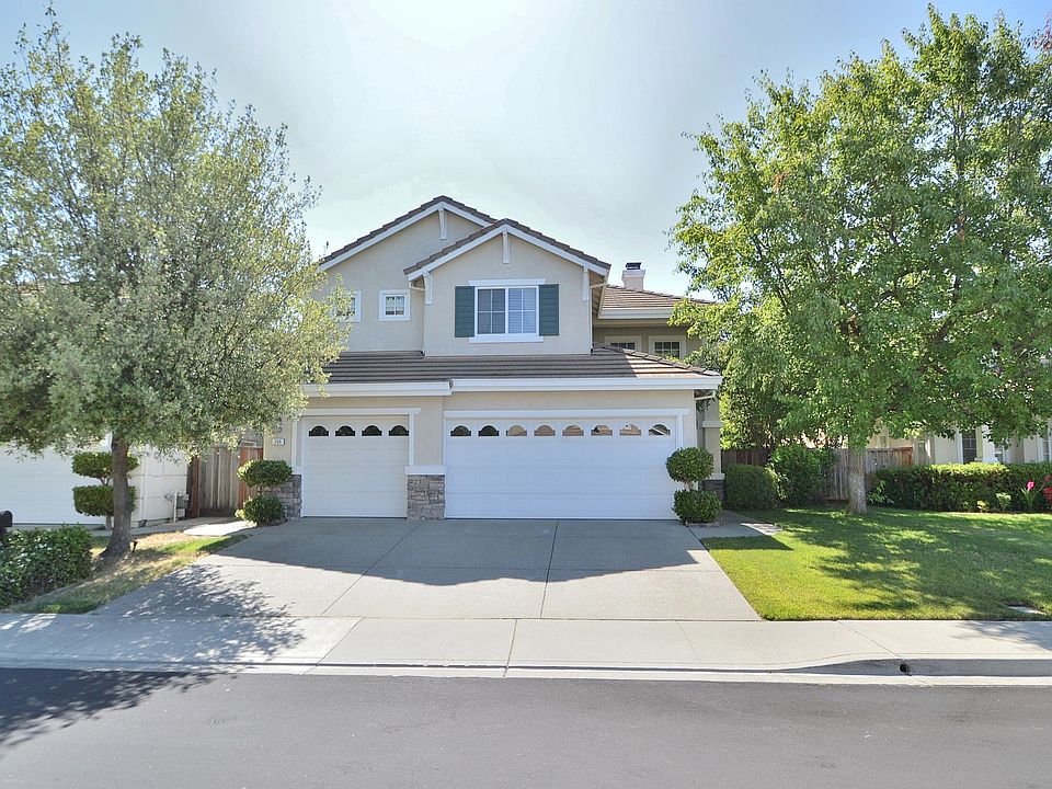 1st image of 259 Stetson Dr