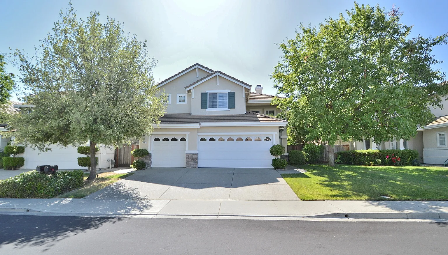 259 Stetson Dr photo 1