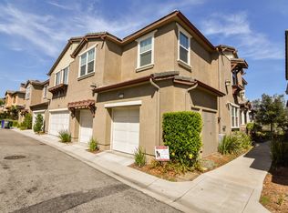 28690 Pietro Dr, Santa Clarita, CA 91354