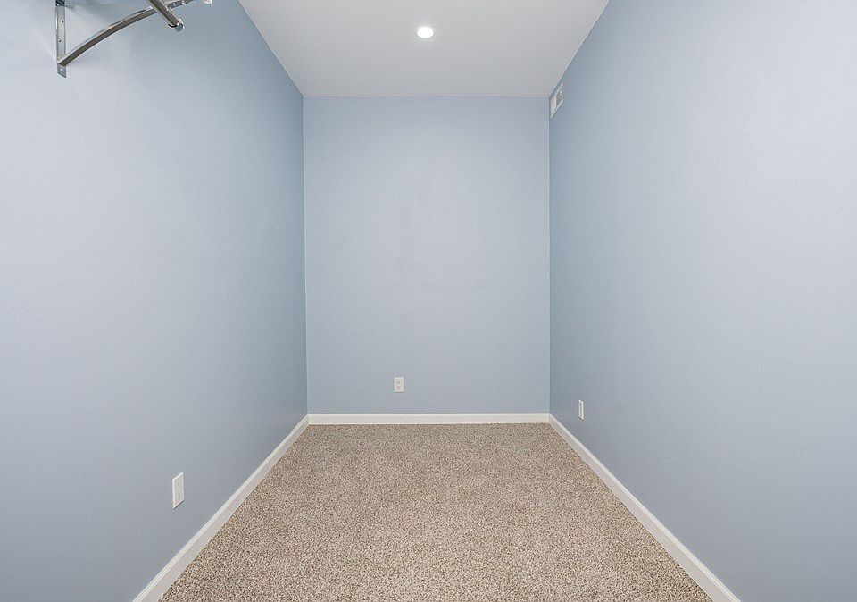 82nd image of 4550 Southgate Rd