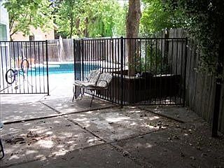 3rd image of 3926 Balverne Ct