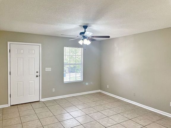 4th image of 7636 Galveston Ave