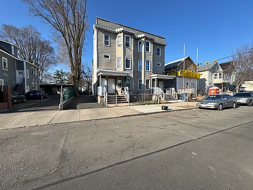 215 Rosette St Photo 1