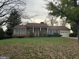 605 Dulles Cir, Winchester, VA 22601