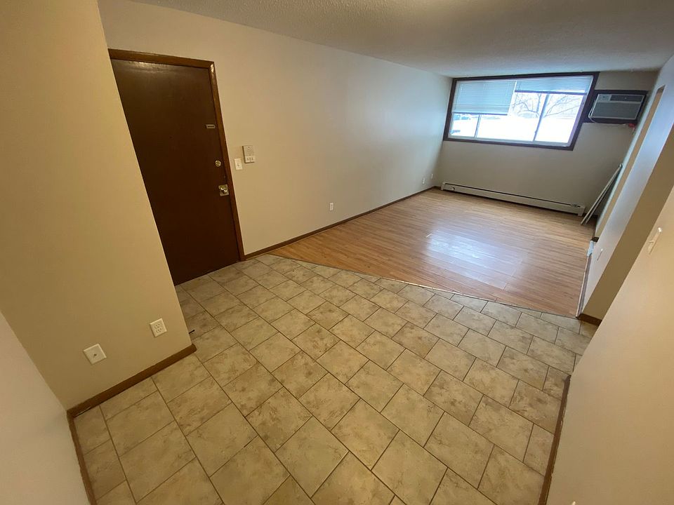 Lookout 3923 Lookout Pl NE Columbia Heights, MN Zillow