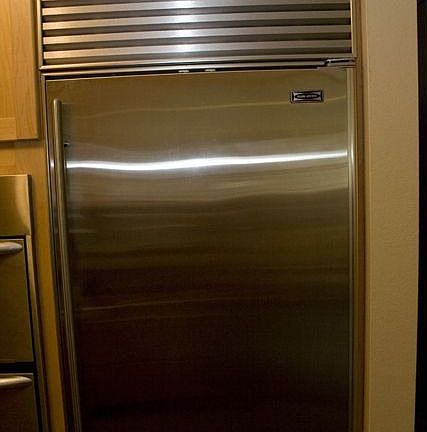 SubZero Fridge conveys