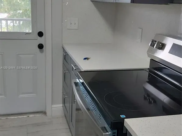 5480 NW 11th St APT 306, Plantation, FL 33313