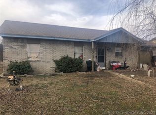 1523 S Little Ave, Cushing, OK 74023