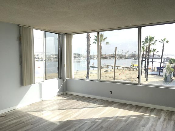 2nd image of 15 54th Pl APT 7