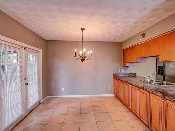 4th image of 11015 Greenaire Dr
