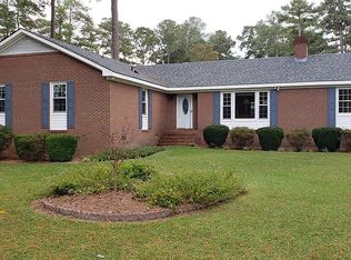 402 Longwood Dr, Pinetops, NC 27864
