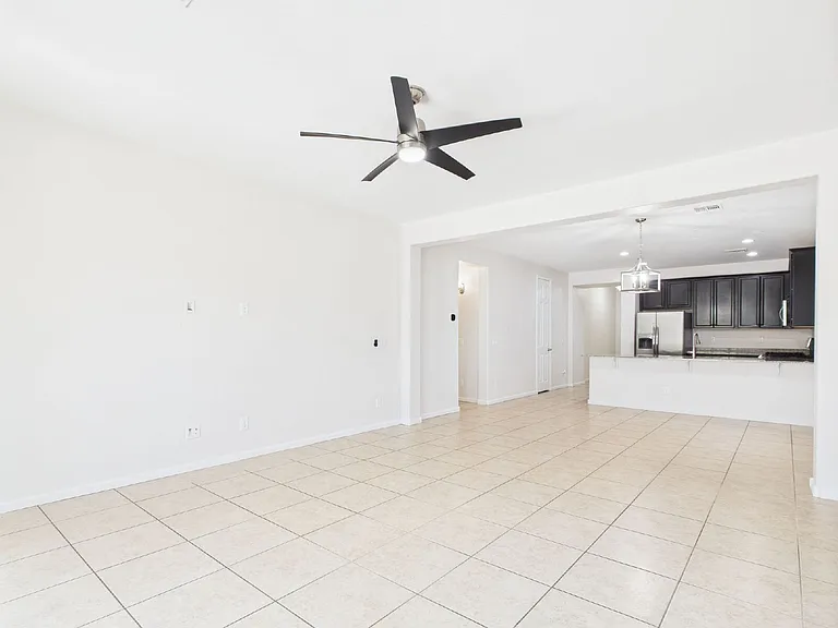 10511 E Corbin Ave — Photo 6