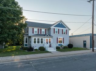 404 1st St S, Montgomery, MN 56069