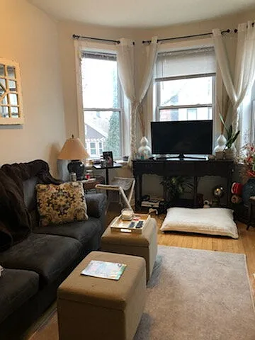 1620 N Winchester Ave #2 — Photo 9