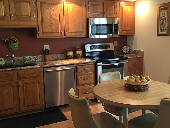 4th image of 5901 Churchview Dr #C