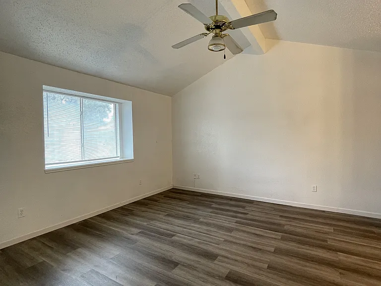 2730 Mud Lake Dr — Photo 20