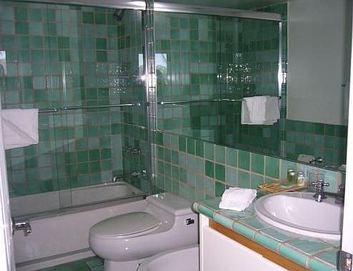 5th image of 834 Ocean Dr #207