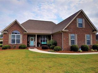 2963 Cotswold St, Florence, SC 29501