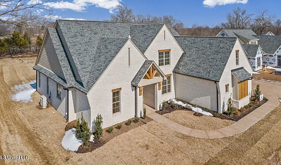 3rd image of 5392 Grayson Way