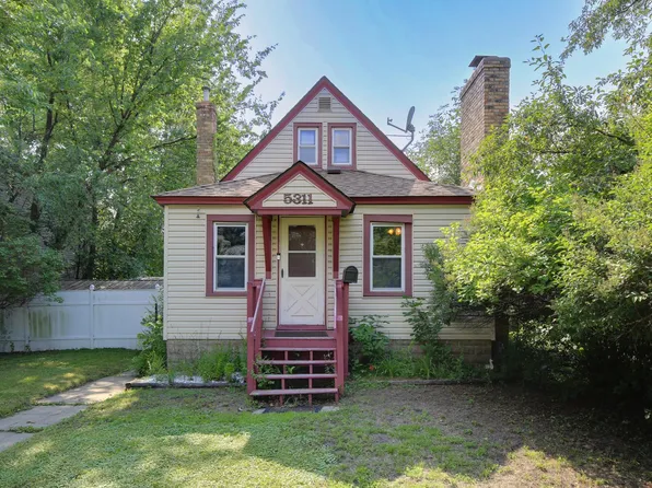 5311 Knox Ave N, Brooklyn Center, MN 55430