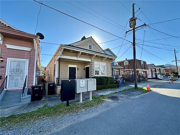 3rd image of 2620 Saint Ann St