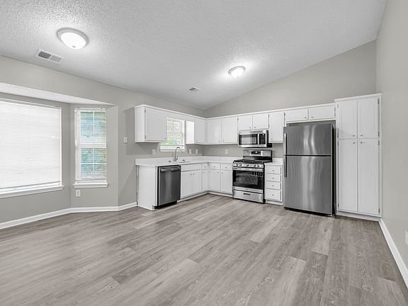 5th image of 1374 Misty Ridge Ct