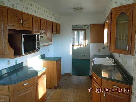 2nd image of 4133 Wright Park #Pak