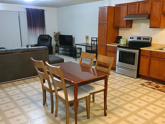 3rd image of 723 S Bend Ave #B