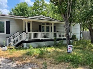 18918 McKay Rd, Alvin, TX 77511