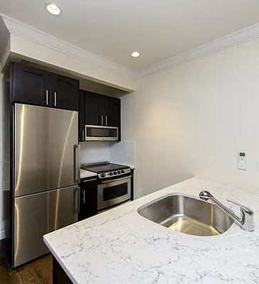 Rented by Voro New York | media 18