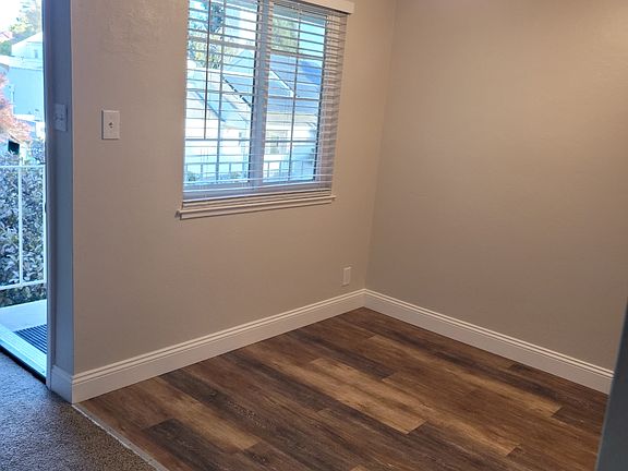 4th image of 4796 Heyer Ave #4