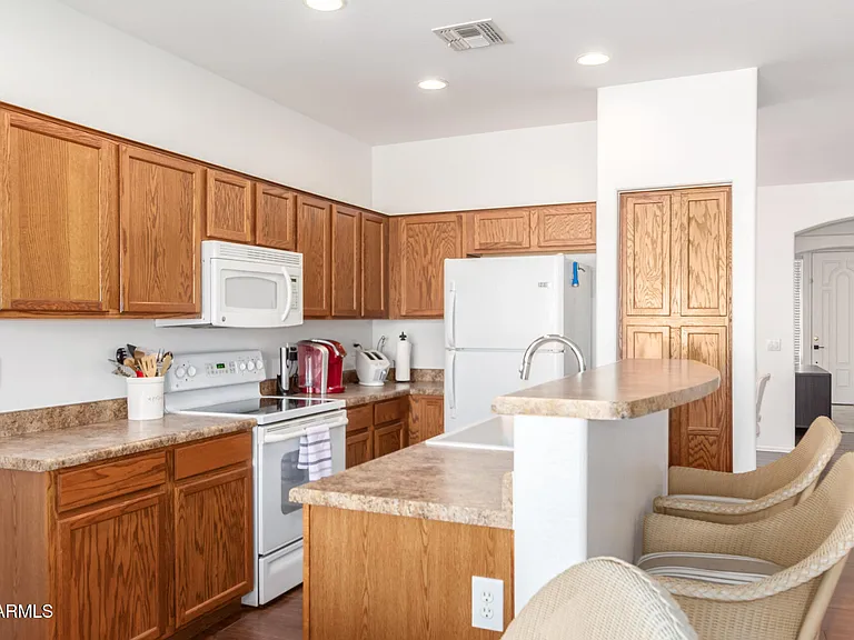 12122 W Dove Wing Way — Photo 13