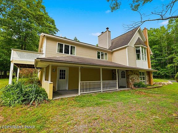 2nd image of 8704 Sherwood Dr