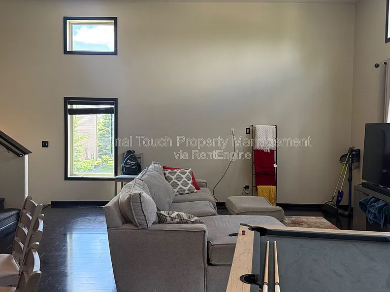 4106 Clubhouse Dr S — Photo 6