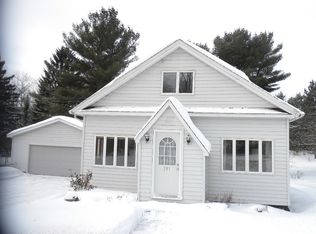 391 Southwest St, Ironwood, MI 49938