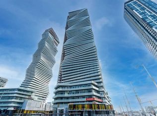 3900 Confederation Pkwy #2205, Mississauga, ON L5B 0K7