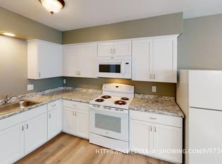 403 E Park St #33, Marquette, MI 49855