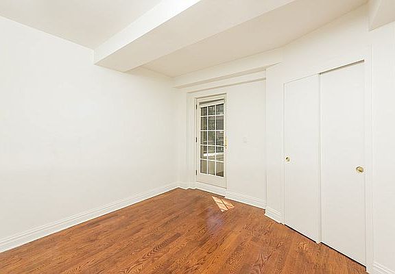 5th image of 336 E 53rd St #3AB