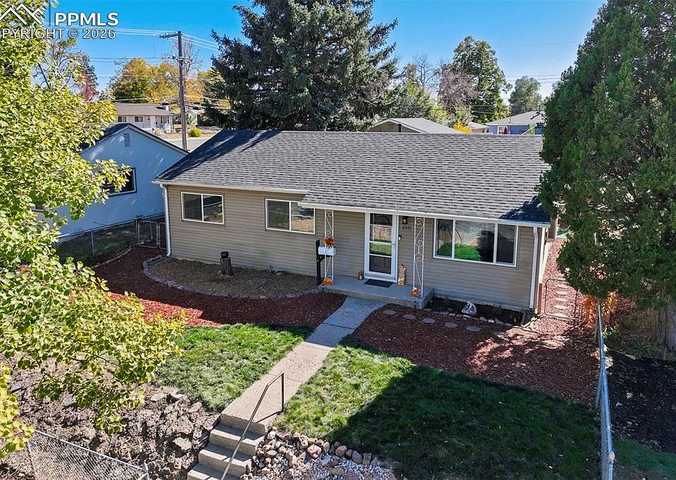 1st image of 2577 E San Miguel St