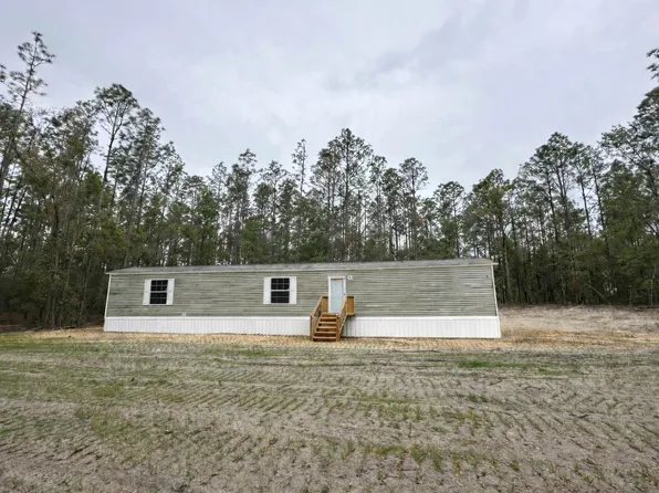 5953 NW 17th Ct, Bell, FL 32619