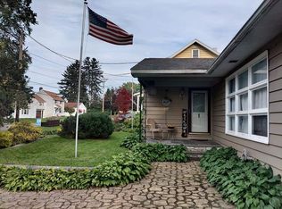 32 Standart Ave, Auburn, NY 13021
