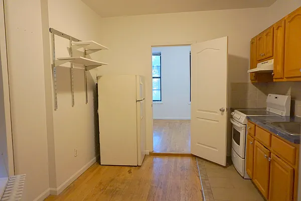 Rented by Compass | media 13