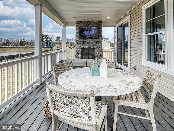 4th image of 29064 Frenchman Bay Dr