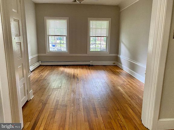 3rd image of 1509 Delaware Ave APT 1