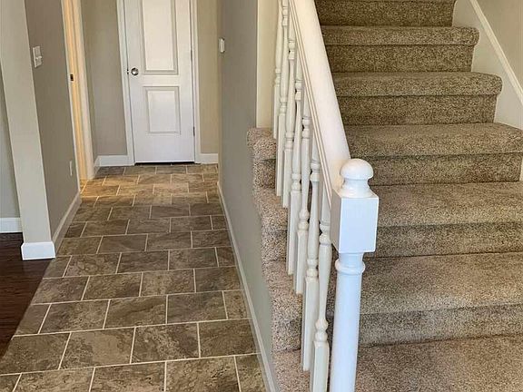 5th image of 2957 Whitmore Dr
