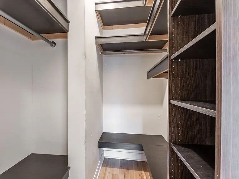 2554 W Cortland St #2 — Photo 11