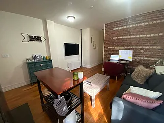 Rented by Geraldine Capasso, LREB