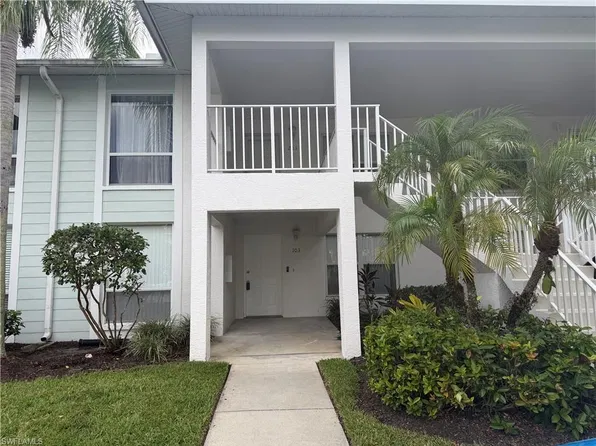1155 Sarah Jean Cir APT 103, Naples, FL 34110