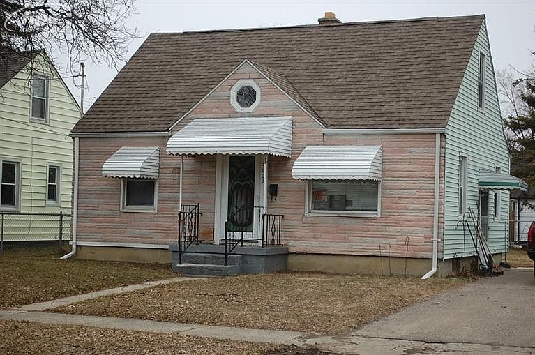 2nd image of 3107 Camden Ave