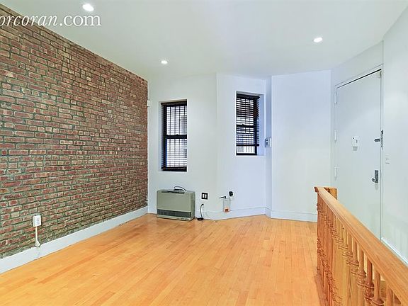 2nd image of 794 Saint Johns Pl APT 1B